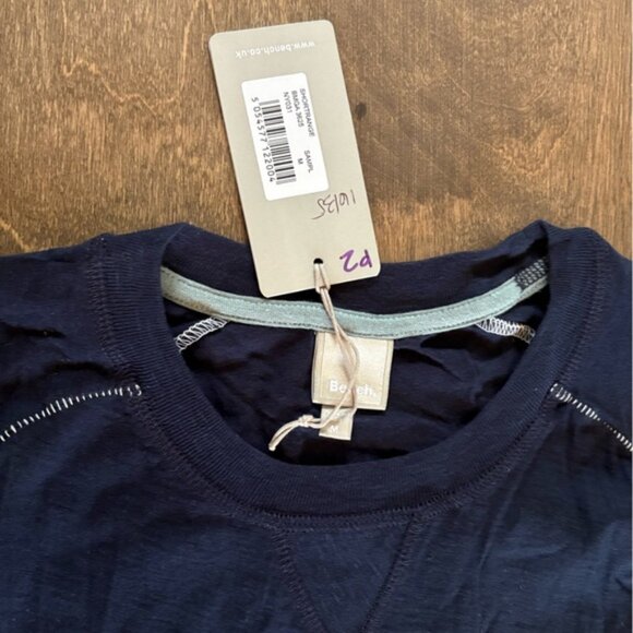 Bench Men's Navy with White Stitching Short Sleeve T-Shirt, Size Medium - Picture 3 of 6